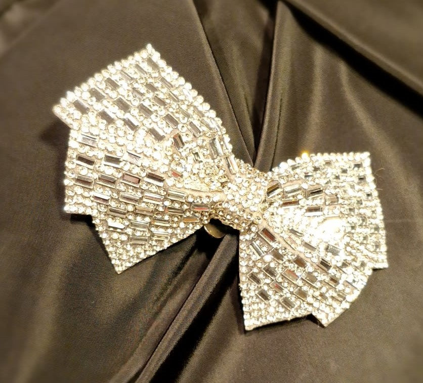 Schleife mit Strass